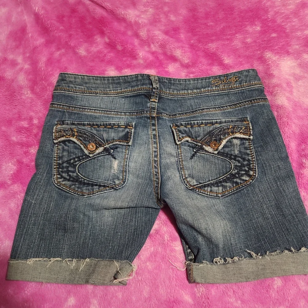 Silver Jeans these silver